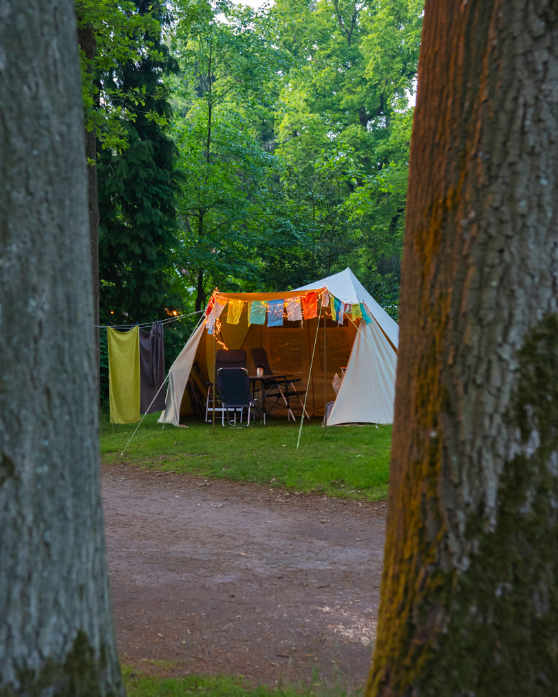 Kamperen in Gaasterland op De Waps te Oudemirdum in Friesland